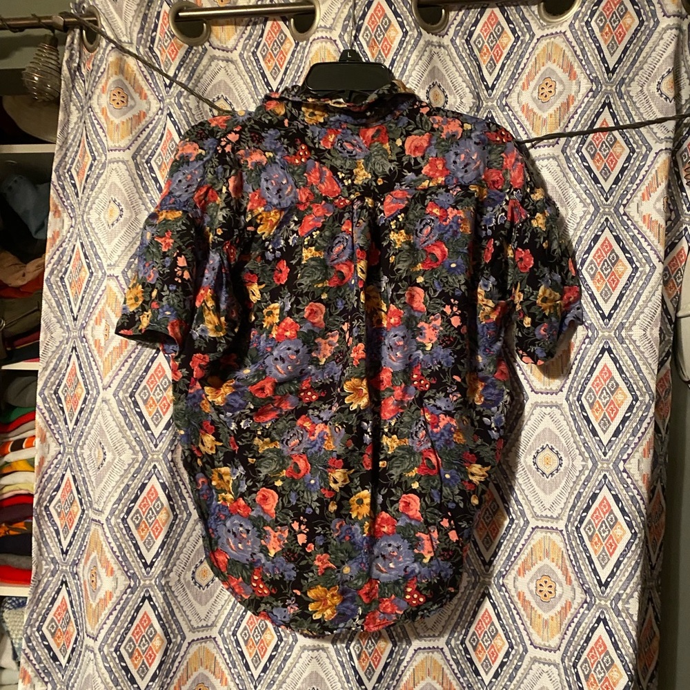 Floral Collared Button Up - image 7